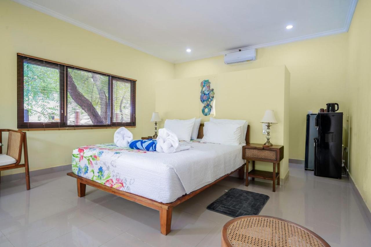 Lunar Dive Resort: Bamboo Villas كوبو المظهر الخارجي الصورة