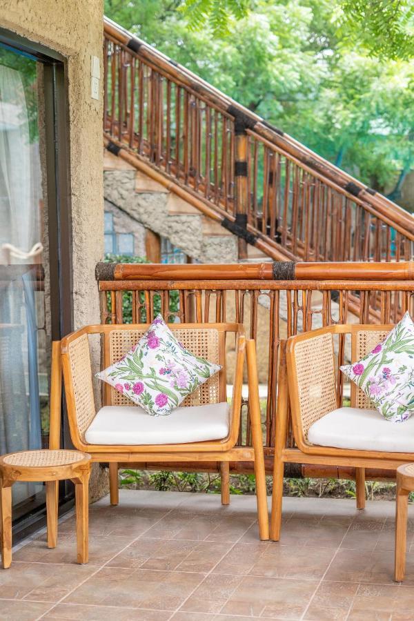 Lunar Dive Resort: Bamboo Villas كوبو المظهر الخارجي الصورة