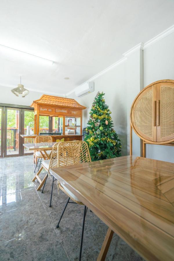 Lunar Dive Resort: Bamboo Villas كوبو المظهر الخارجي الصورة
